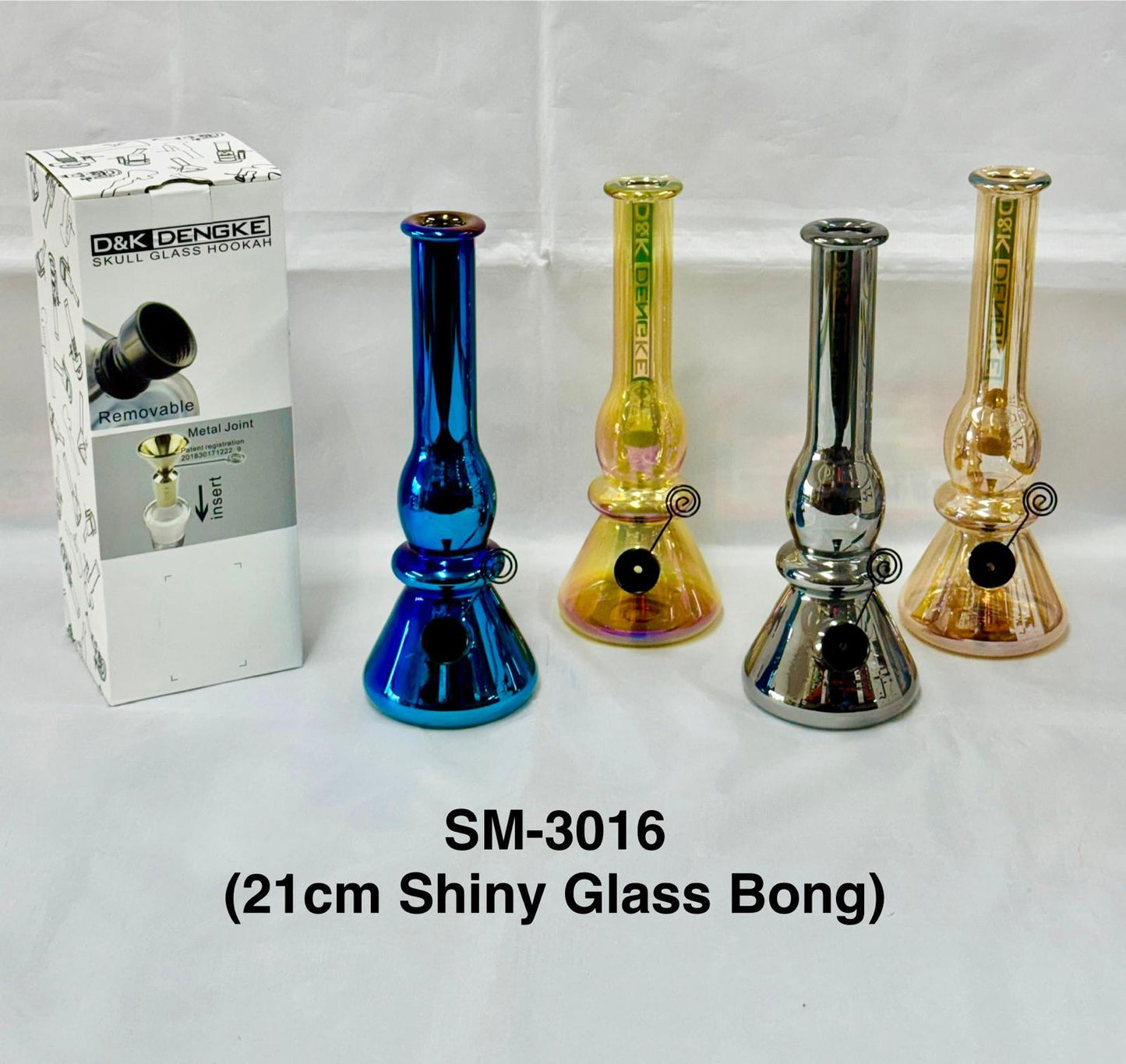 Shiny glass bong 21cm